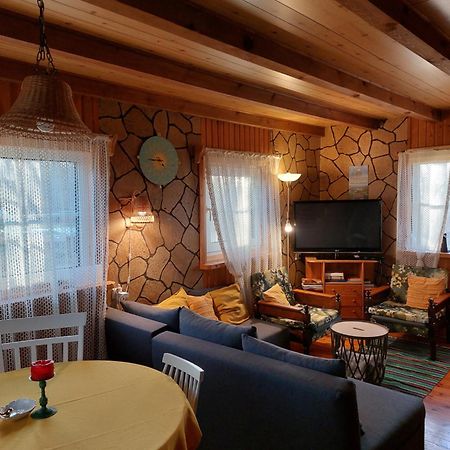Tonise Holiday Houses Lilbi  Luaran gambar